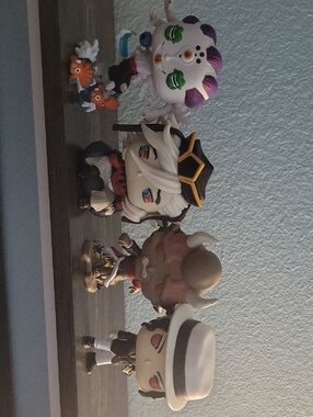 Collectible Vinyl Figure Display - White-Haired Captain Character